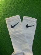 Skarpety Nike białe wysokie