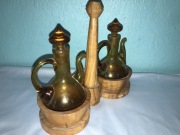 Stary przybornik kuchenny butelki do oleju i octu