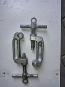 Śruby mocujące tylny dekiel silosa