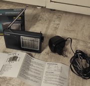 Radio globalne z zasilaczem TECSUN R9012 FM/AM/SW 12 pasm 2xAA