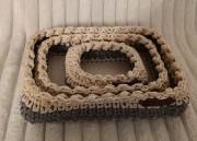 Zestaw ozdobnych pudełek.