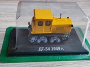 DT-54 1949r. 1:43 HACHETTE 