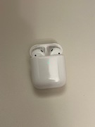 AirPods Apple 1 generacji plus etui ładowane indukcyjnie