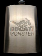 Ducati monster piersiówka ze stali nierdzewnej twój grawer na prezent 