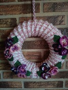 Wianek na szydełku wiosenny