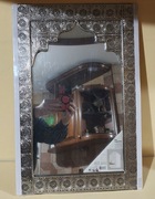 Lustro metal i szkło. Wyjątkowo ozdobne.