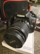 Canon EOS 1300D / Rebel T6 + obiektyw + dodatki | Zadbany komplet