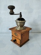 Stary młynek do kawy 