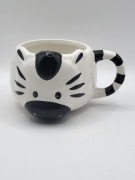 Ceramiczny kubek w kształcie zebry