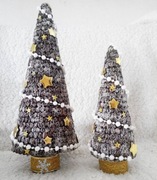 Choinka dekoracyjna z ziaren kawy 