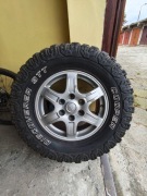 Opona  Cooper Discoverer STT 265 70 R 17