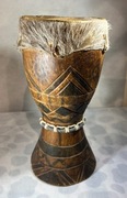Afrykański Bęben Ręcznie Rzeźbiony z Lat 60. – Podstawa Pod Djembe