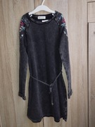 Sukienka bawełniana z ozdobami na rękawach H&M  r. 134/140