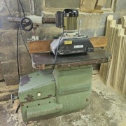 Frezarka dolnowrzecionowa