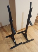 Stojaki pod sztangę z asekuracją 