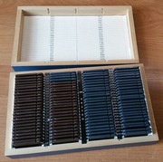 Pojemnik na slajdy, drewniany, z ramkami 100 szt