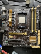 Płyta główna ASUS A88XM-PLUS + AMD A4-4000