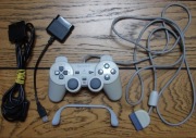 Zestaw pad Dualshock PS1 SCPH-110, przedłużacz, adapter USB, stojak