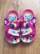 Dziecięce klapki, kapcie. Rozmiar 28.