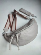 Beżowa jasna torebka saszetka nerka XL matowa eko-skóra 2 paski 