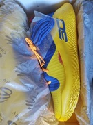 Under Armour Curry  4 low FloTro team royal taxi r.47.5