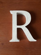 Litera R z płyty MDF / dekoracja, ozdoba np. na drzwi / do postawienia