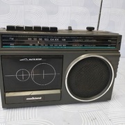 Stary radiomagnetofon Unitra 