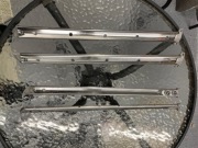 Prowadnice kosza Bosch Siemens SGV4HVX33E/01 – komplet oryginalny