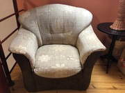 Fotel tapicerowany