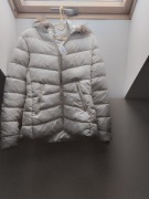 Kurtka zimowa nowa  kremowa 