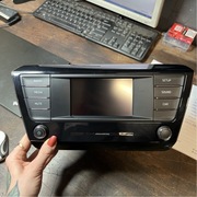 Skoda SuperB III 3 radio wyświetlacz 3V0035867C