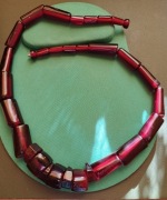 Naszyjnik z bursztynu wiśniowego 