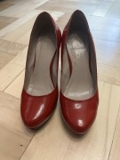 Buty szpilki Czerwone lakierowane Ryłko -37