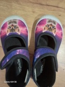 Kapcie trampki tenisówki biała podeszwa koty 24 do przedszkola