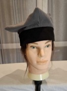 Czapka rogatywka ludowa folk szara
