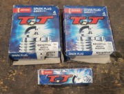 Świece zapłonowe KH16TT 4