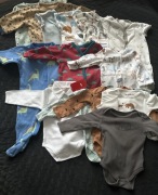 Paka ubranek dla dziecka 6-9 miesięcy