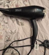 Suszarka do włosów TRESemmé 2200W – sprawna z ang koncowka