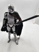 figurka Star Wars Captain Phasma metal