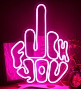 Neon na ścianę do pokoju