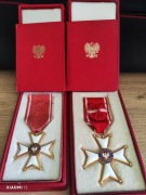 Order Odrodzenia Polski V i IV klasy PRL z pudełkami i legitymacjami 