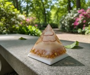 P105 Orgonit Światła i Miłości