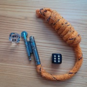 Stara zapalniczka, zapalniczka sznurowa, morska