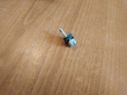 UNITRA ZRK magnetofon 9108 9109 śruba mocowania zestawu wskaźników 