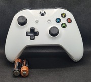 Pad Xbox One S Biały – Oryginalny + Gwarancja + Baterie
