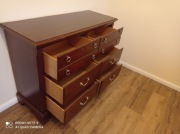 Ekskluzywna komoda kolonialna Drexel Heritage