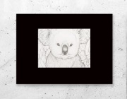 miś koala obrazek A4, biało czarny plakat z misiem, mała grafika do domu