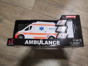 Interaktywna karetka ambulans otwierane drzwi nosze