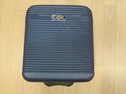 Walizka mała Ochnik WALAB-0021-16 nowa z metką