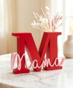 Litera M Napis MAMA Czerwono-Różowy Dekor Stojący na Dzień Matki